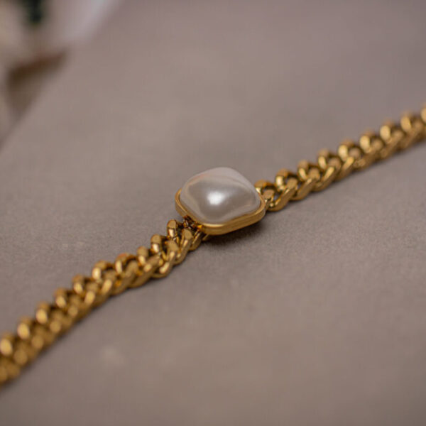 Pearl Magic chain